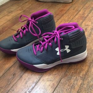 Under Armour Basketball shoes